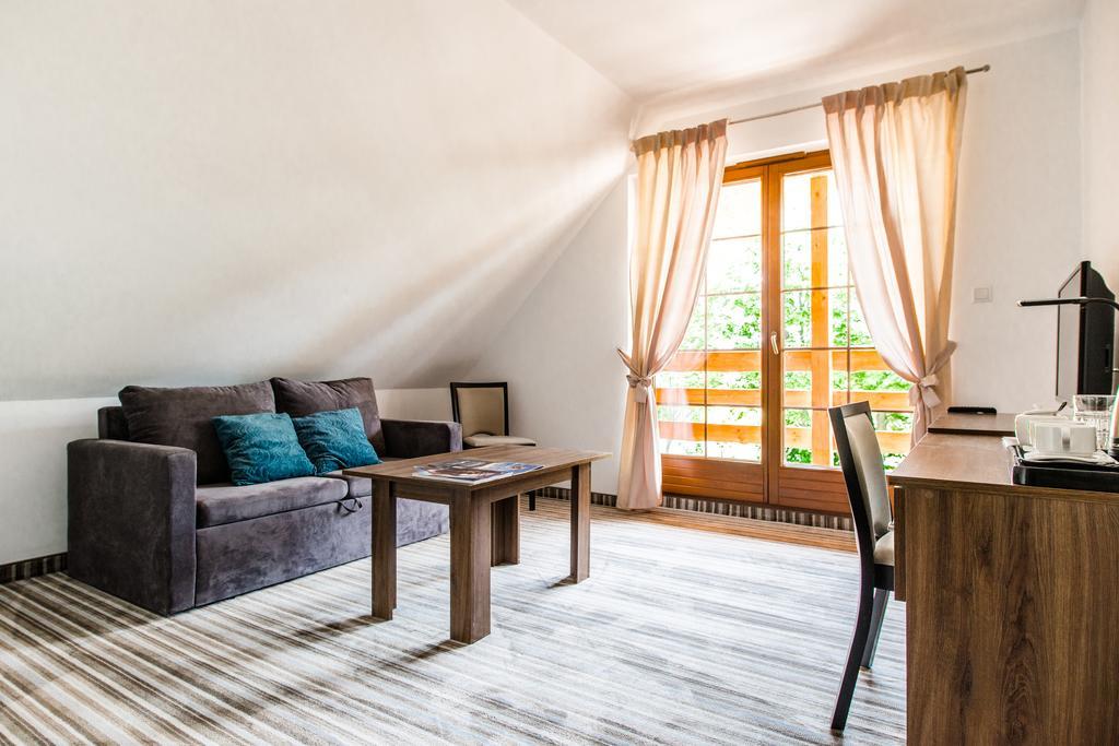 Hotel Przy Dworze Lesna Podlaska Room photo